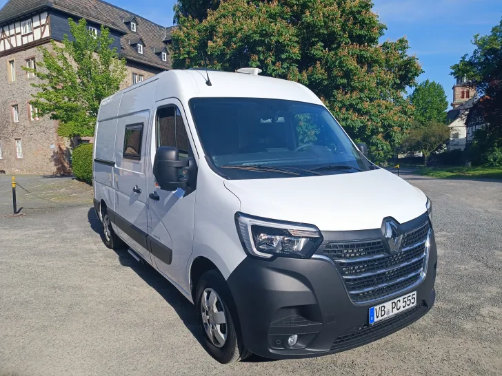 Fahrzeugbild Renault Master L2H2 Paradiescamper V555 #1