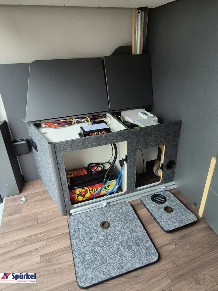Fahrzeugbild Knaus BoxLife 600 ME Platinum Selection * TraumMobil*140*Hubbett* #21