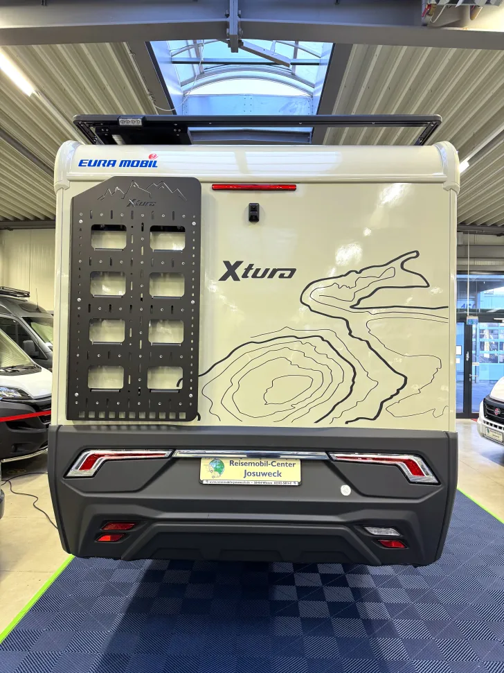 Fahrzeugbild Eura Mobil Xtura 686 EF Timberline Dieselheizung #5