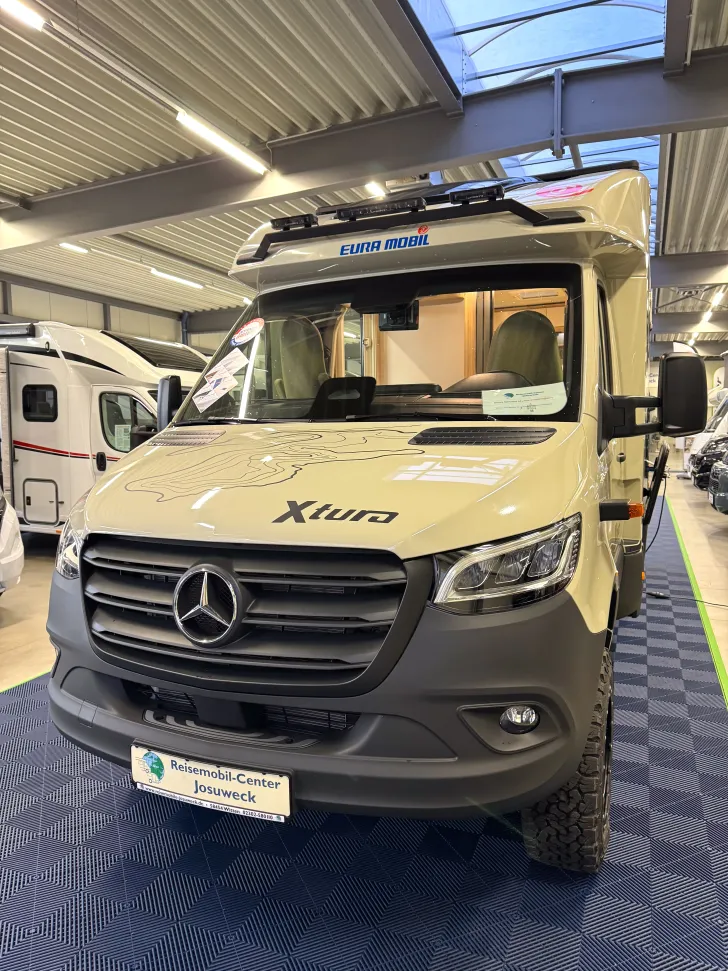 Fahrzeugbild Eura Mobil Xtura 686 EF Timberline Dieselheizung #7