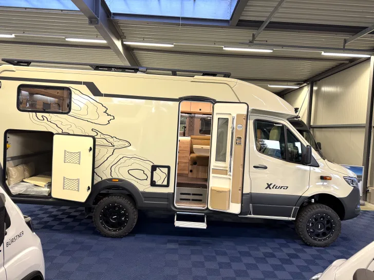 Fahrzeugbild Eura Mobil Xtura 686 EF Timberline Dieselheizung #8