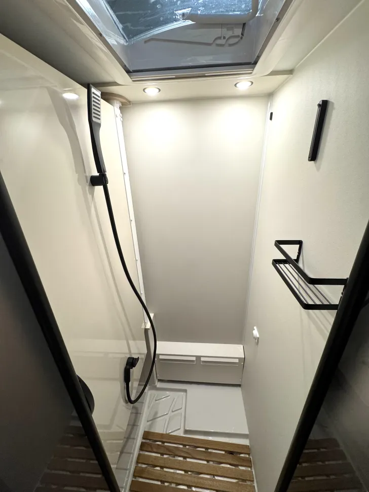 Fahrzeugbild Eura Mobil Xtura 686 EF Timberline Dieselheizung #17