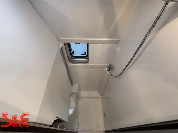 Fahrzeugbild Bürstner Eliseo C 602 #12