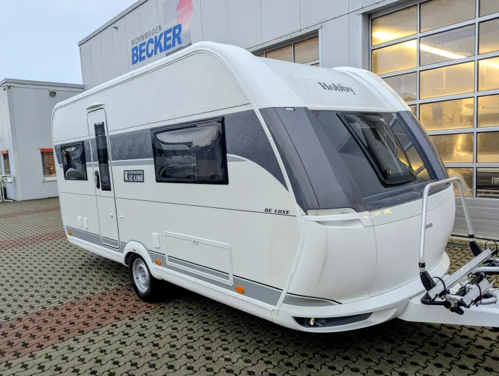 Fahrzeugbild Hobby De Luxe 460 UFe IC-Line #1