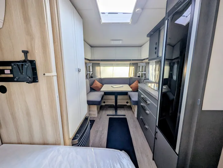Fahrzeugbild Hobby De Luxe 460 UFe IC-Line #5