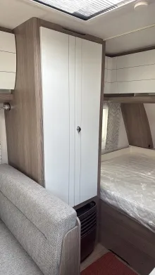 Fahrerhaus Hobby OnTour 390 SF Auflastung 1500 kg