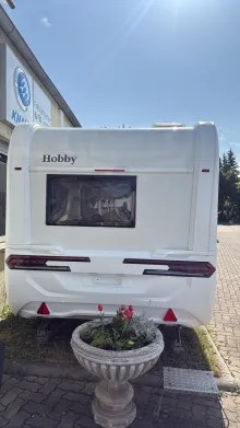 Frontal Hinten Hobby OnTour 390 SF Auflastung 1500 kg