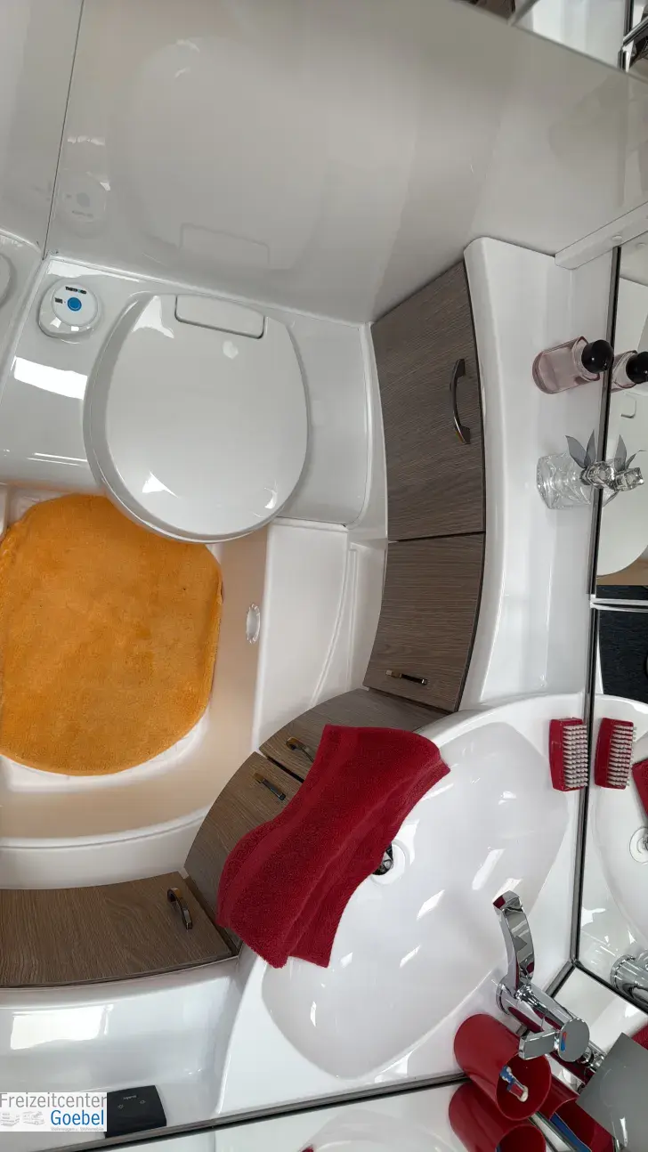 Toilette Hobby OnTour 460 DL Einsteigen und losfahren