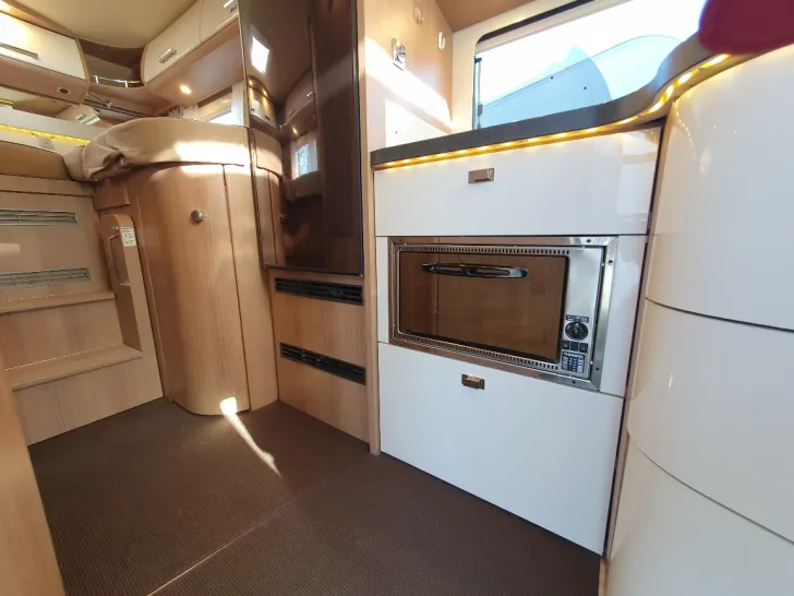 Fahrzeugbild Carthago c-tourer T 148 LE H -X2/Solar/SAT/TOP! #8