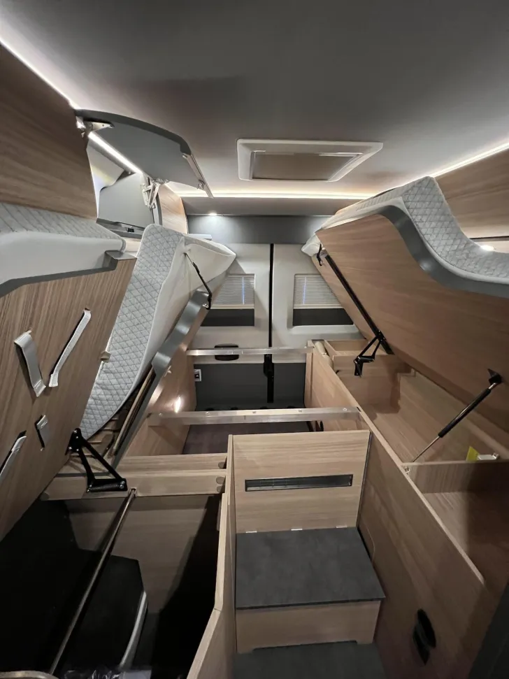 Fahrzeugbild Malibu Van charming GT skyview 640 LE K Fiat (722) #27