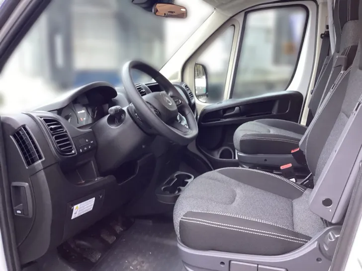 Fahrzeugbild Sunlight T 67 verfügbar 11/26 #7