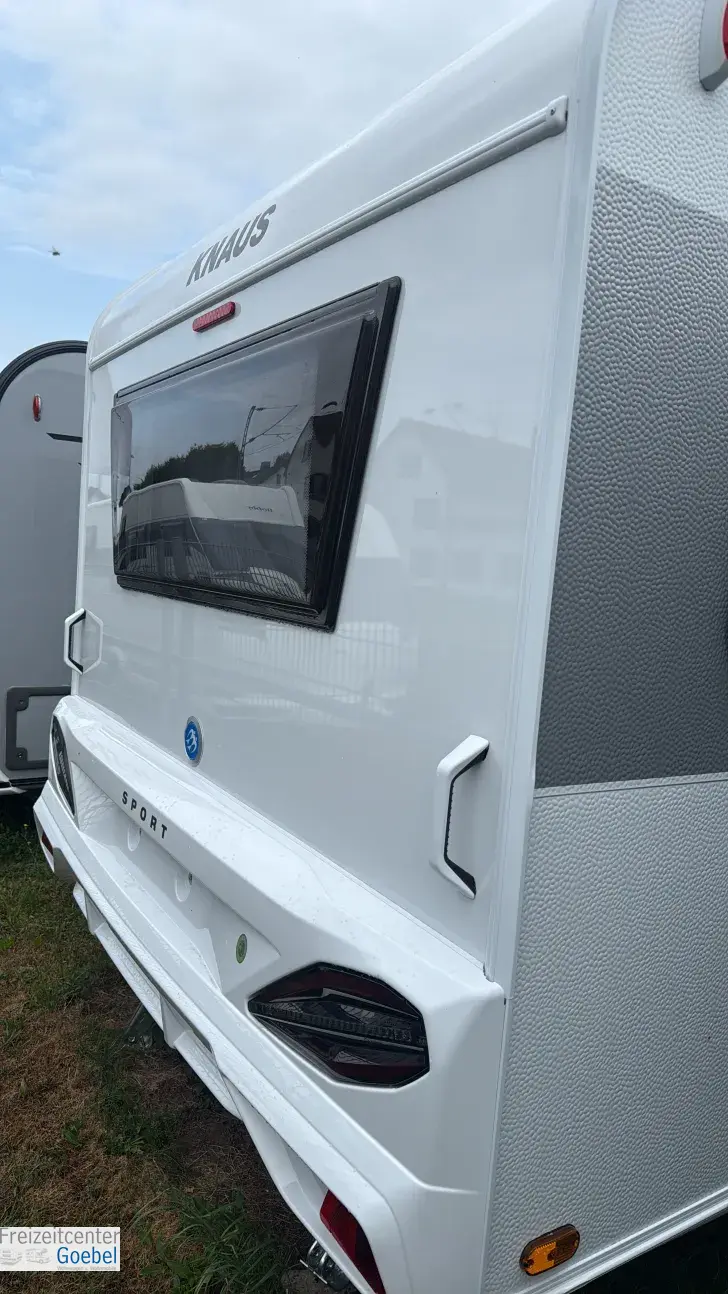 Schräg Hinten Knaus Sport 500 EU