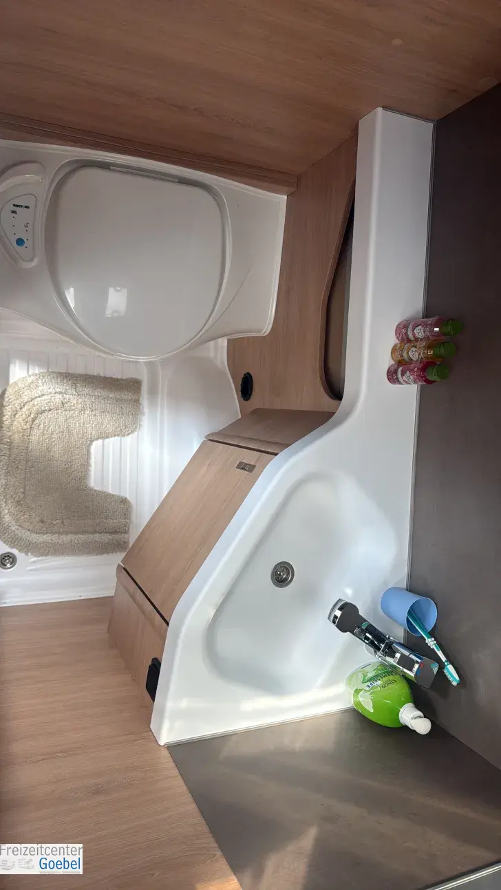 Toilette Knaus Südwind 460 EU 60 Years