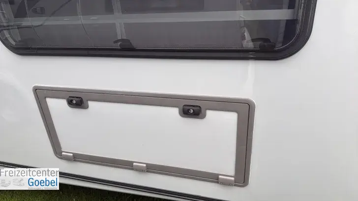 Heckgarage Knaus Südwind 500 QDK 60 Years