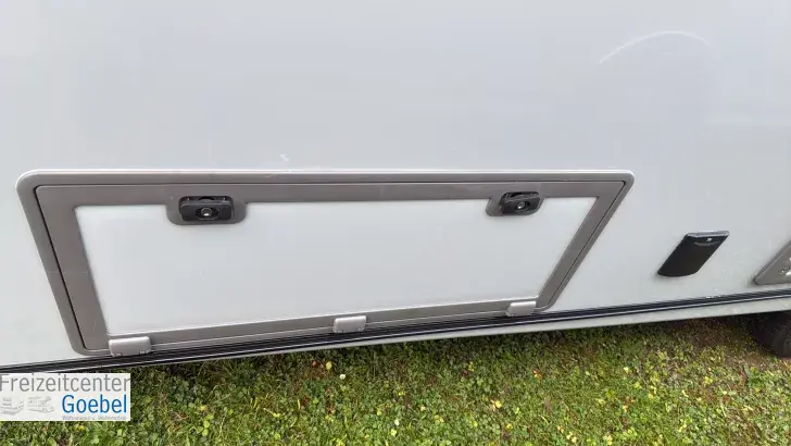 Heckgarage Knaus Südwind 540 UE 60 YEARS