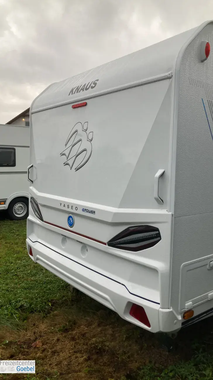 Schräg Hinten Knaus Yaseo 340 PX Angebotspreis