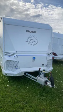 Frontal Vorne Knaus Yaseo 500 DK