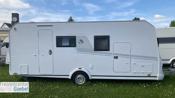Seitlich Knaus Yaseo 500 DK