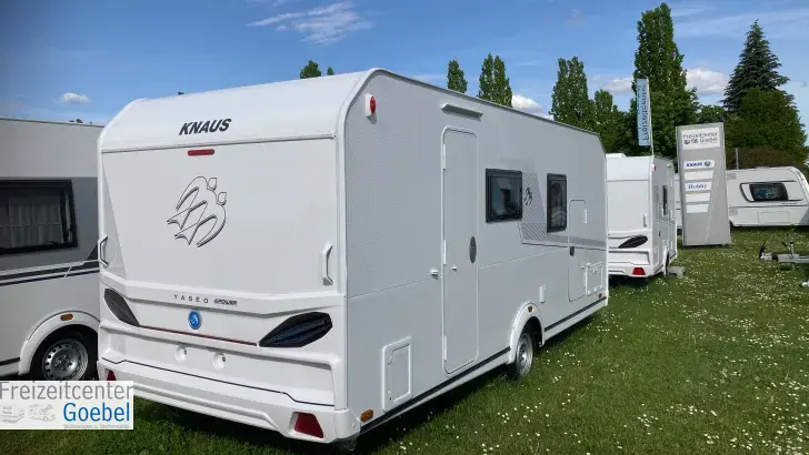 Schräg Hinten Knaus Yaseo 500 DK