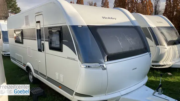 Seitlich Hobby Prestige 560 WFU Heckbad