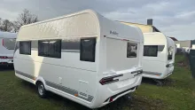 Schräg Hinten Hobby De Luxe 460 SL 14 l elekt. Warmwasserboiler