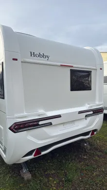Frontal Hinten Hobby De Luxe 460 SL 14 l elekt. Warmwasserboiler
