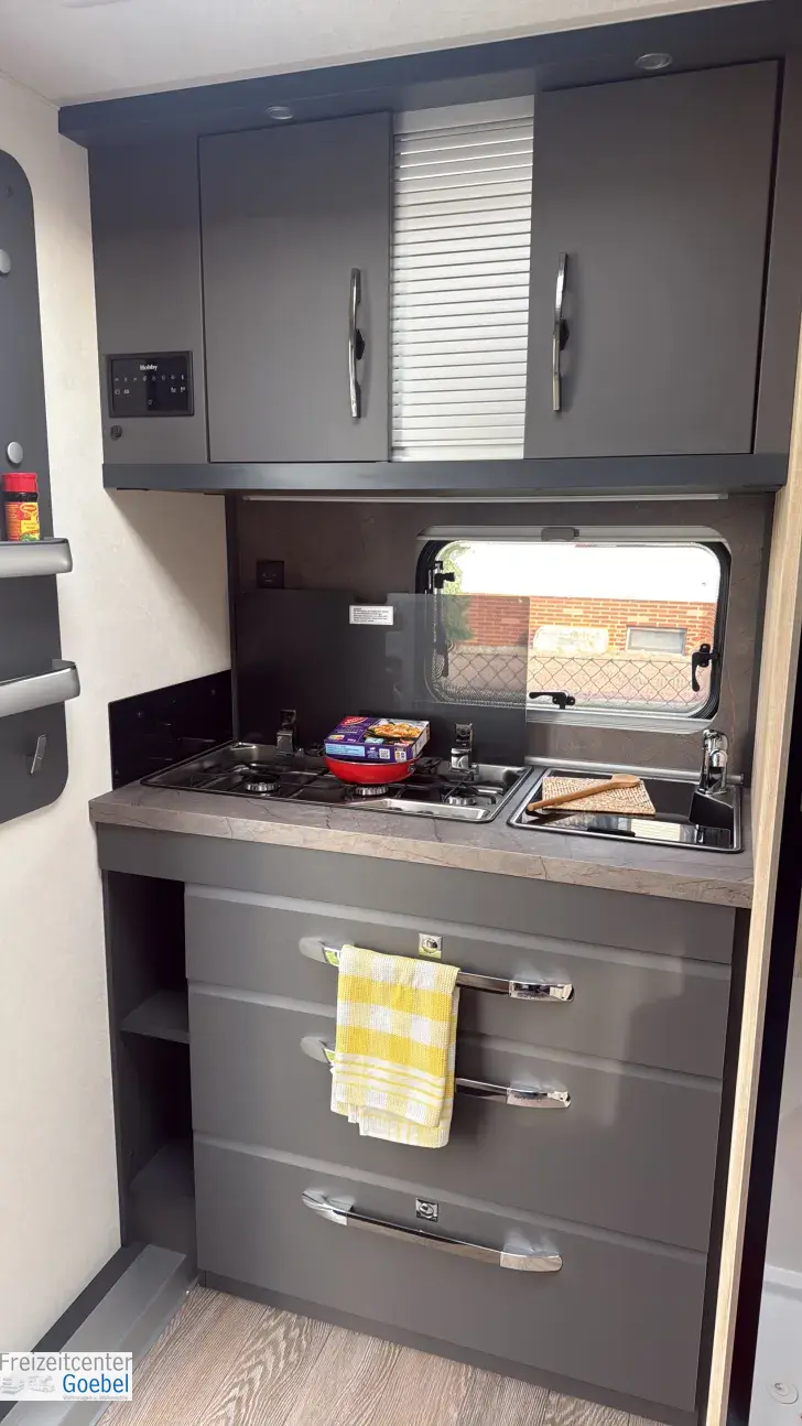 Küchen Hobby De Luxe 460 SL 14 l elekt. Warmwasserboiler