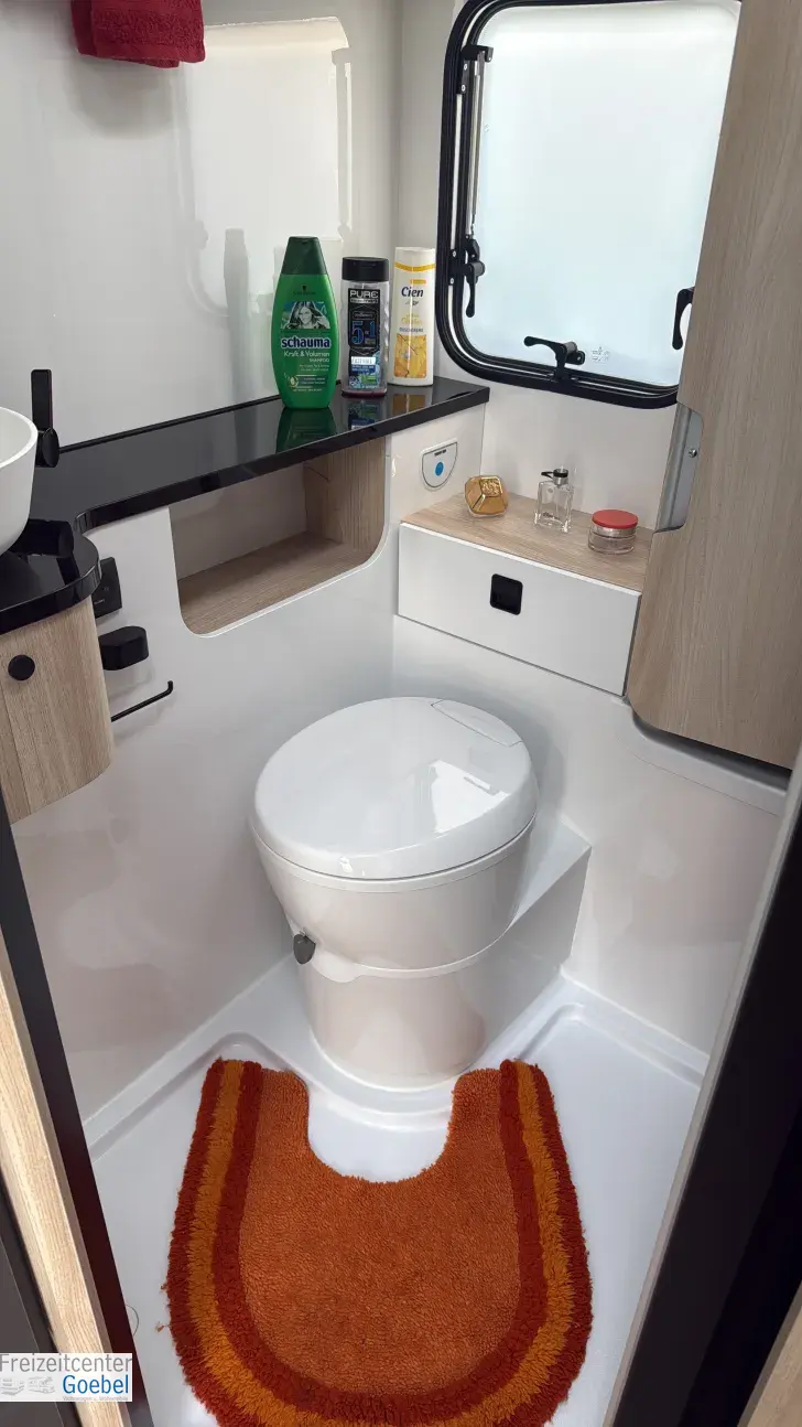 Weitere Betten Hobby De Luxe 460 SL 14 l elekt. Warmwasserboiler