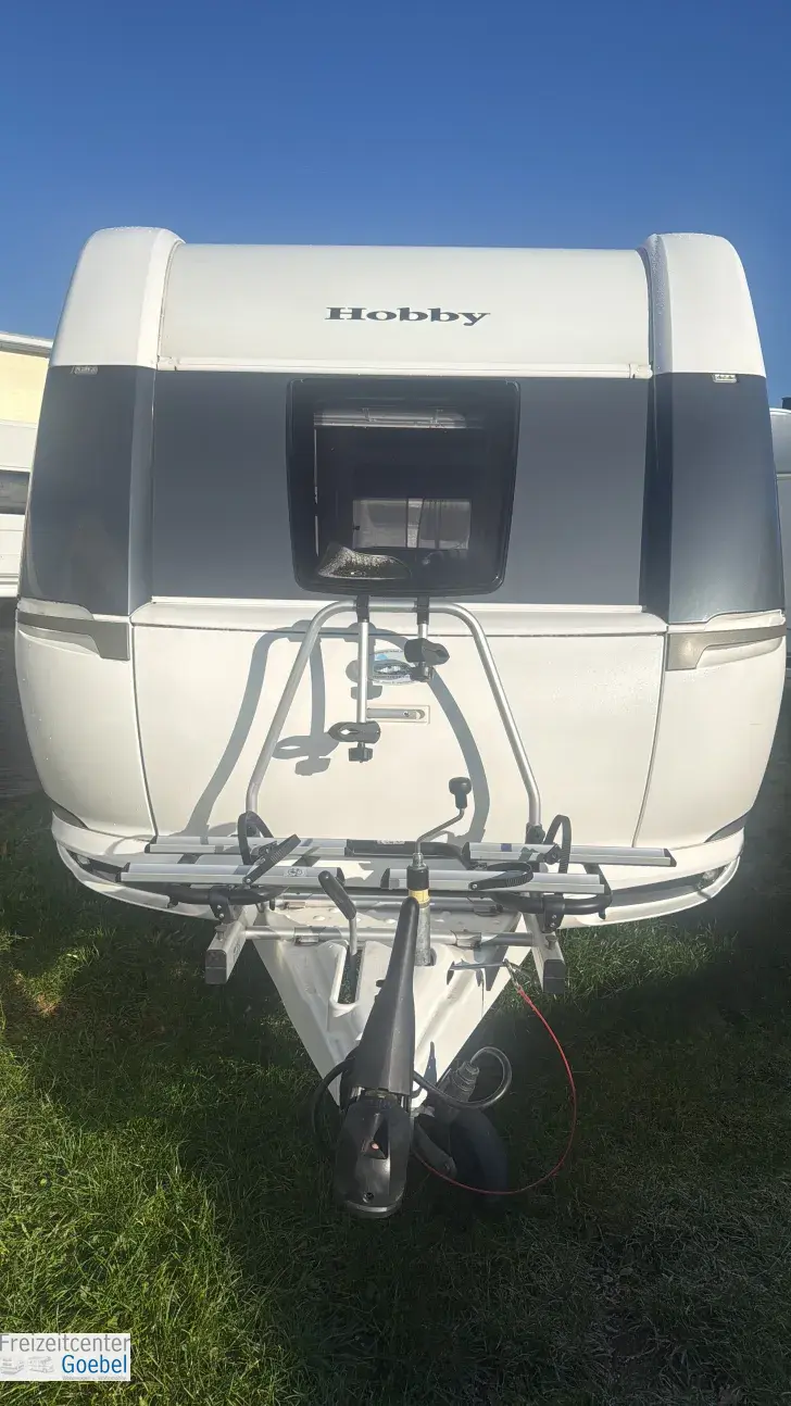 Frontal Vorne Hobby De Luxe 540 UL Rangierhilfe