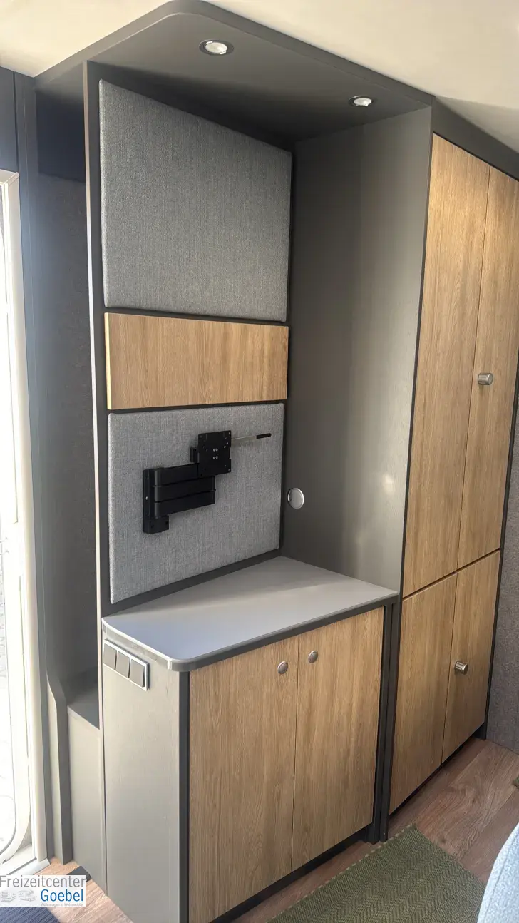 Weitere Betten Dethleffs Beduin Scandinavia 650 RE Backofen