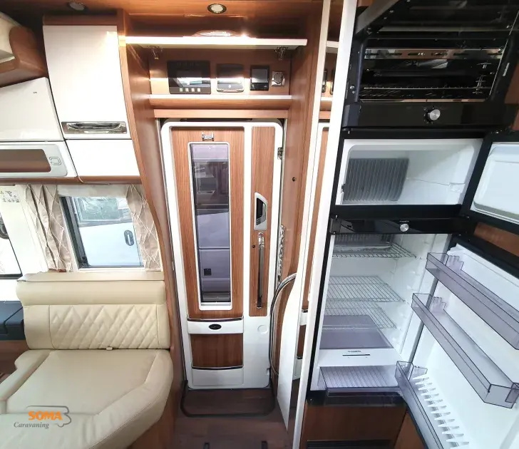 Fahrzeugbild Carthago chic e-line I 50 LE 300 AH Lith. Klima 4800 KG #20