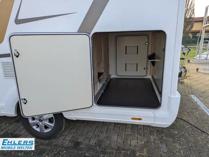 Fahrzeugbild Eura Mobil Profila T 696EB 170PS/Autom/SAT/TV/Dachklima/Radträger #17