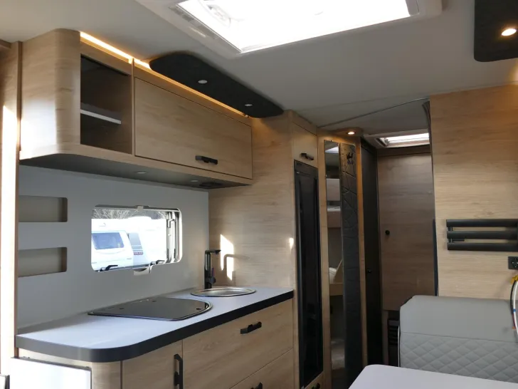 Fahrzeugbild Weinsberg CaraOne 550 QDK #11
