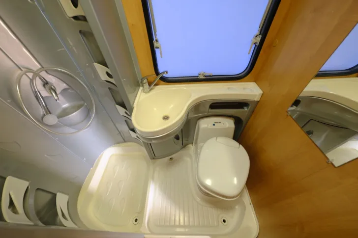 Fahrzeugbild Roller Team Auto Roller-Garage/Festbett/Markise/Garage #17