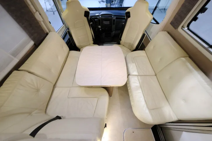 Fahrzeugbild Frankia I 8400 GD Platin/Einzelbetten+HUB/ PREISKNALLER #10