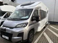 Fahrzeugbild Carado T 328 #1