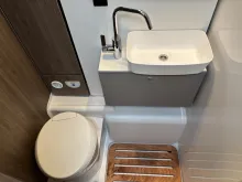 Fahrzeugbild Carado T 328 #10