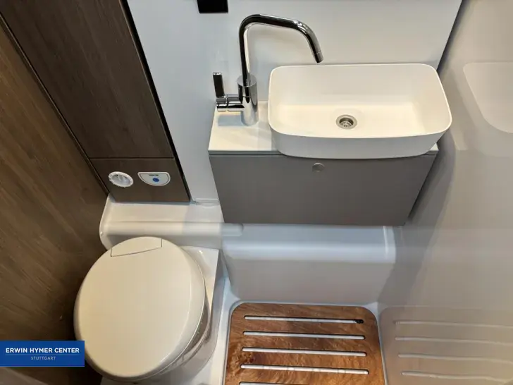 Fahrzeugbild Carado T 328 #10