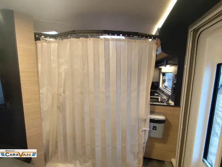 Fahrzeugbild Hobby Maxia 585 UL-R Einzelbetten o.Doppelbett quer #10