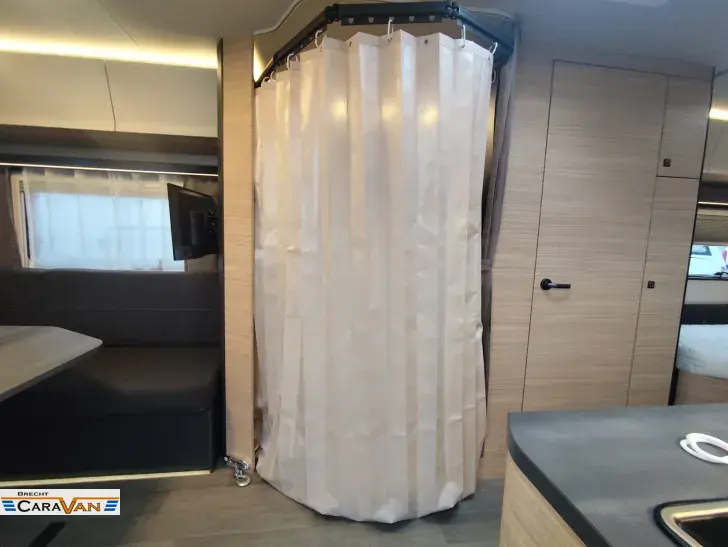 Fahrzeugbild Hobby Maxia 585 UL-R Einzelbetten o.Doppelbett quer #12