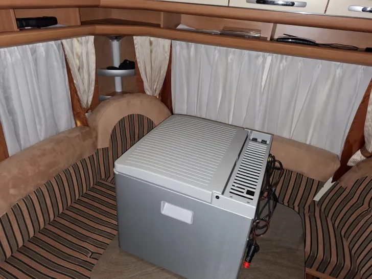 Fahrzeugbild Hobby La Vita veneto 455 UF Gepflegt #5