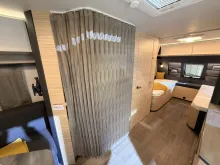 Fahrzeugbild Hobby Maxia 585 UL-R Einzelbetten o.Doppelbett quer #6