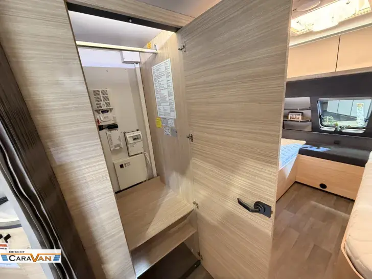 Fahrzeugbild Hobby Maxia 585 UL-R Einzelbetten o.Doppelbett quer #7