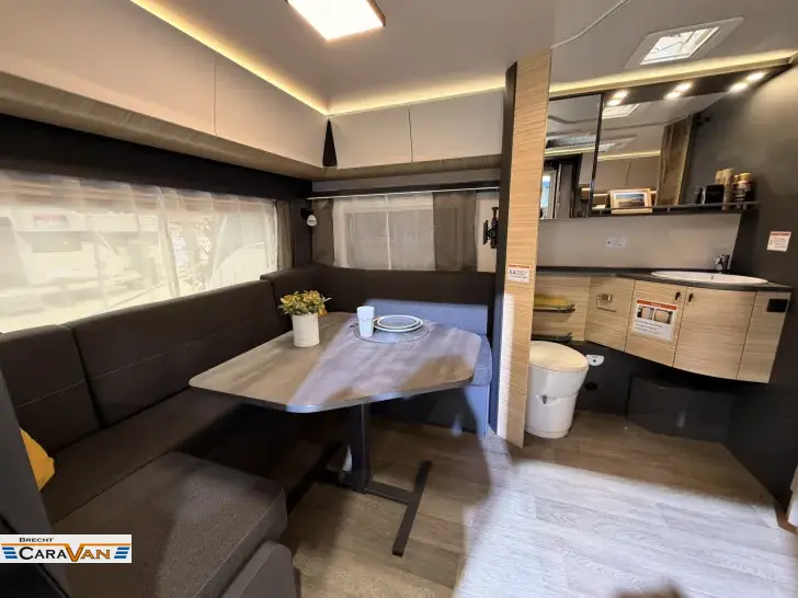 Fahrzeugbild Hobby Maxia 585 UL-R Einzelbetten o.Doppelbett quer #3