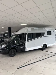 Fahrzeugbild Sunlight Adventure T Ford 690L #3