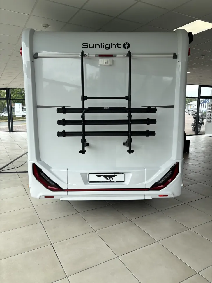 Fahrzeugbild Sunlight Adventure T Ford 690L #4