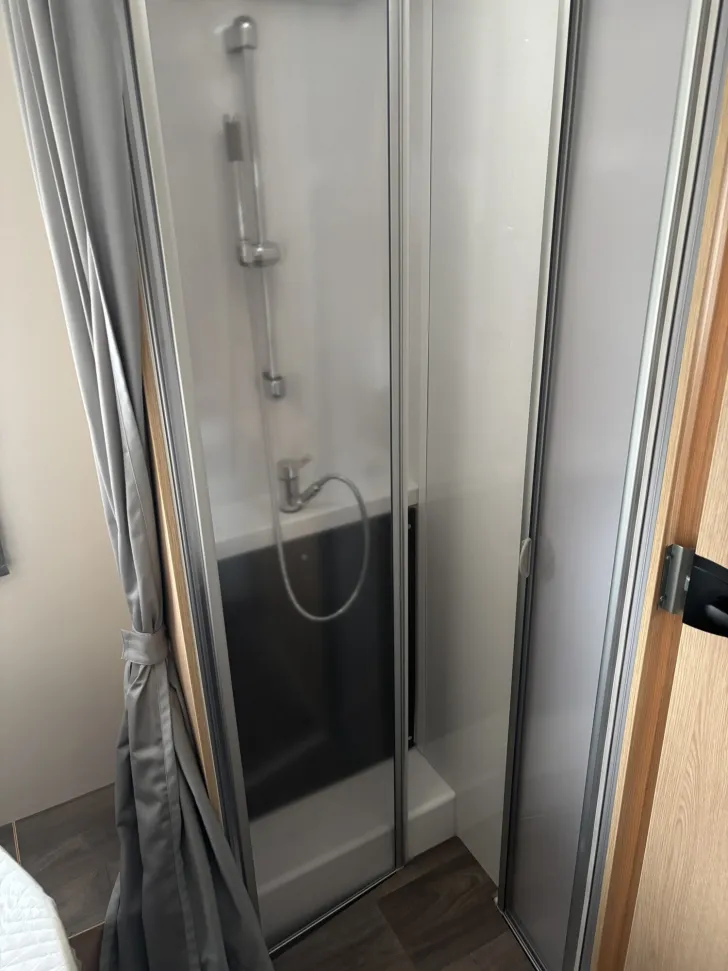 Fahrzeugbild Sunlight Adventure T Ford 690L #11