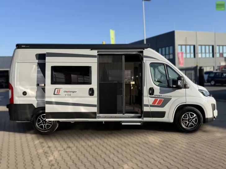Fahrzeugbild Challenger Van Sport Edition V114 Arctic ACC Drive ATM 2026 #7
