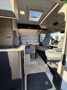 Fahrzeugbild Challenger Van Sport Edition V114 Arctic ACC Drive ATM 2026 #8