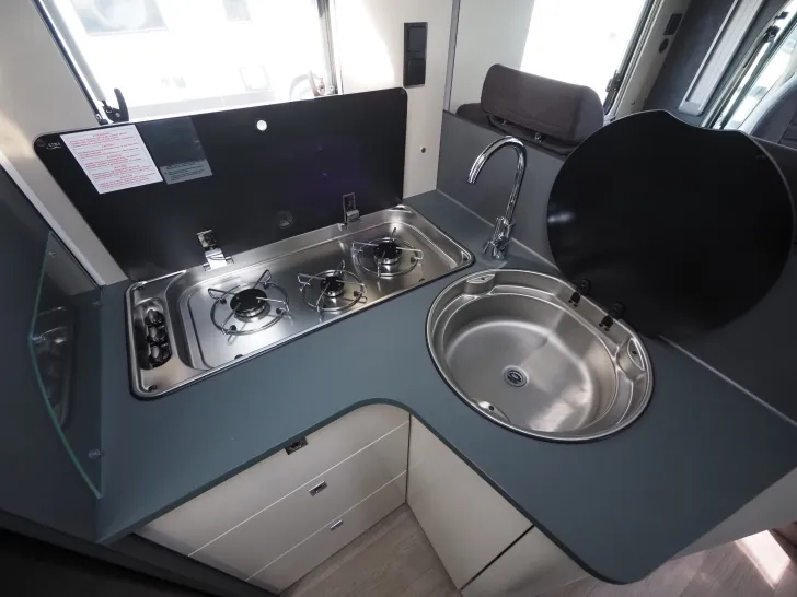 Fahrzeugbild Laika KOSMO L319, Hubbett, Komfort-Paket #10